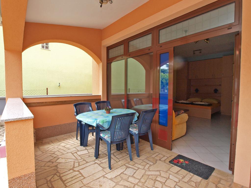 Apartments Denis 19 Fazana Exterior photo