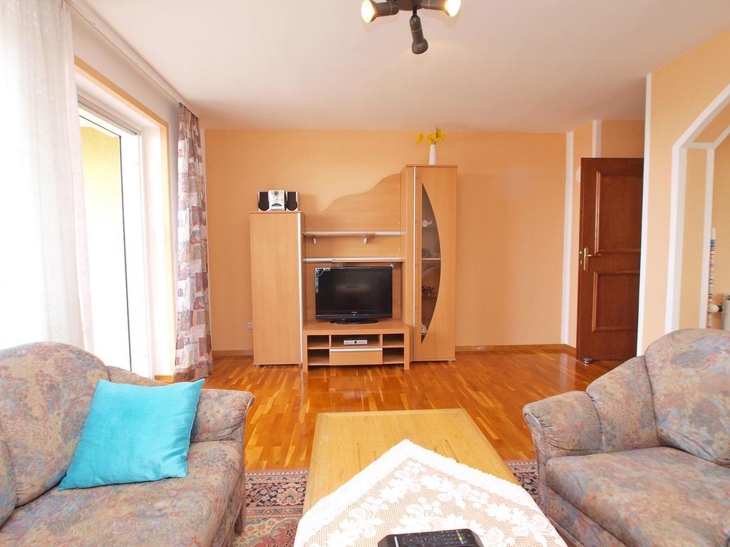 Apartments Denis 19 Fazana Exterior photo